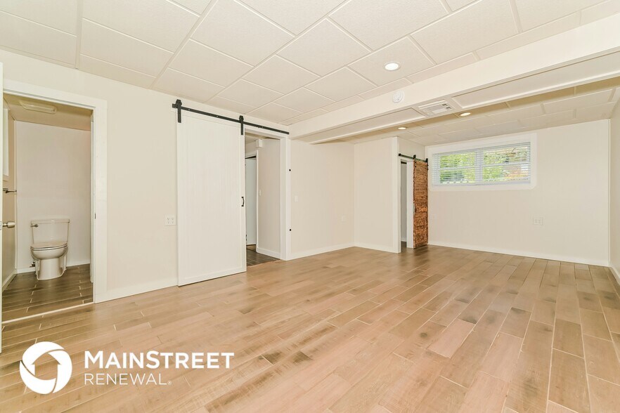 Building Photo - 5505 Malmsbury Rd NW