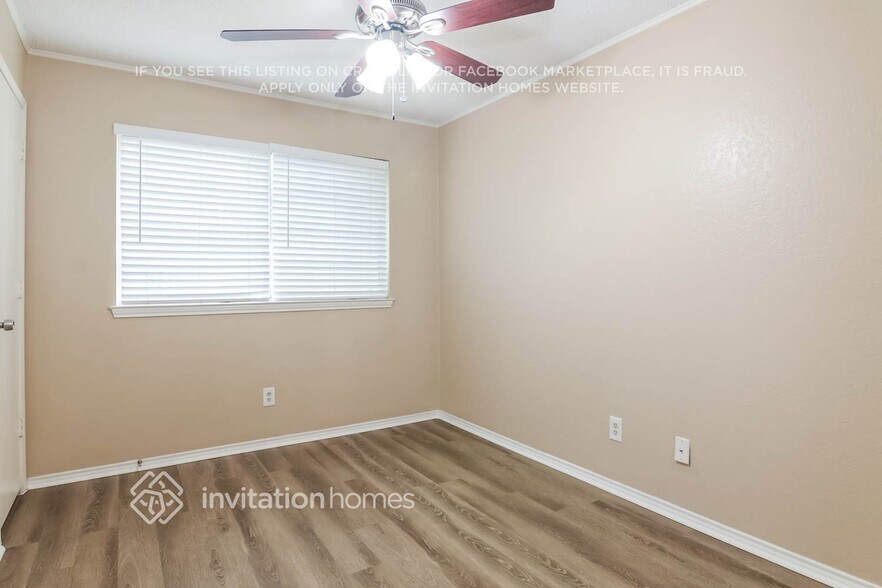 Building Photo - 4136 Hathaway Dr