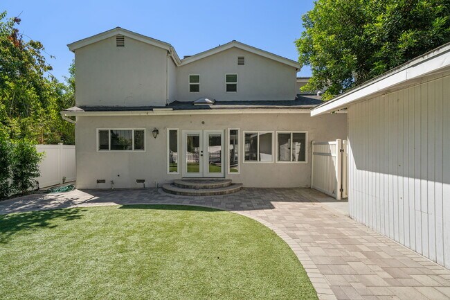 Building Photo - 15473 Lemay St