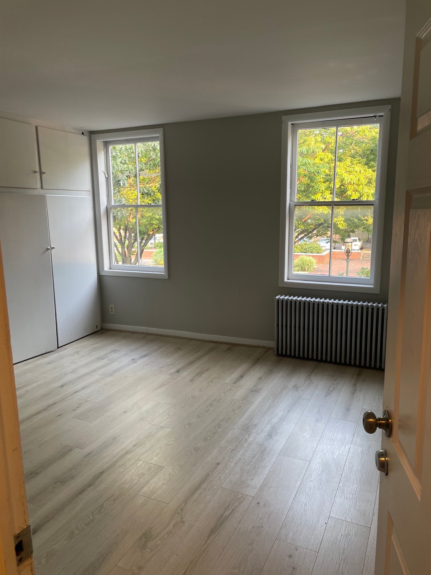 Front Bedroom - 2nd Floor - 412 Market St