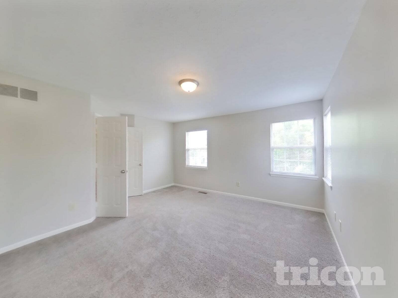 Building Photo - 3127 Woodlane Ct