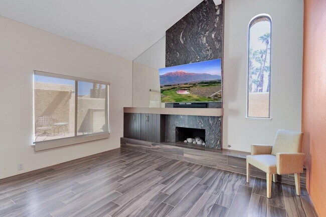 Building Photo - 73416 Irontree Dr