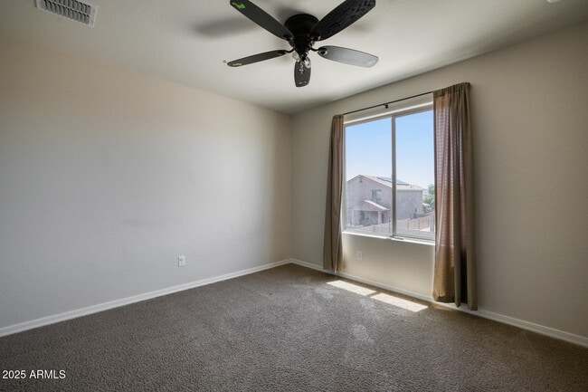 Building Photo - 24633 W Sheraton Ln