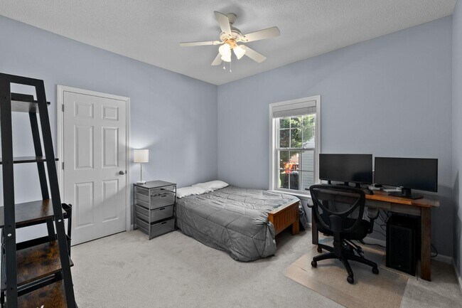 Building Photo - 4028 Mackinac Island Ln
