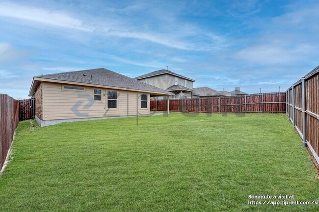 Building Photo - 10116 Clemmons Rd