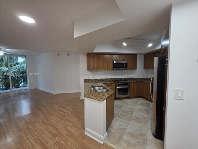 Building Photo - 510 NW 84th Ave