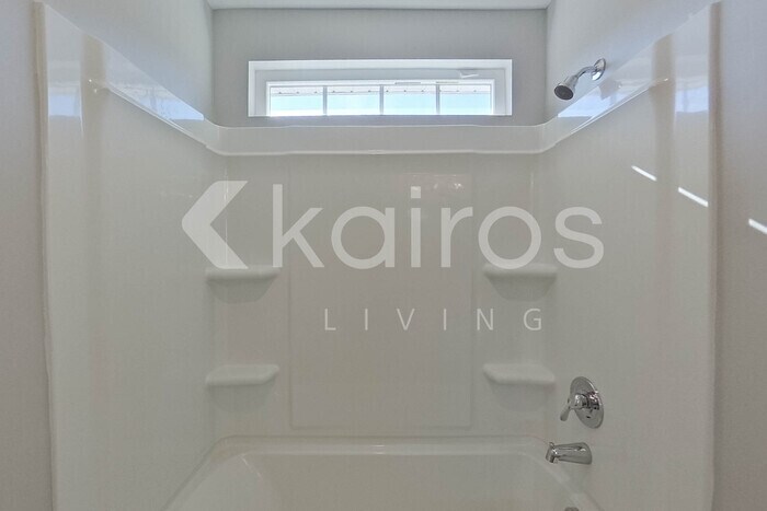 Building Photo - 100 Mountain Holly Rd