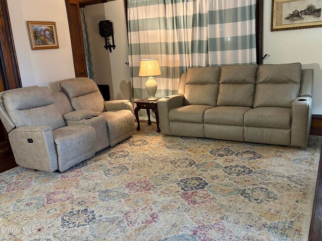 Building Photo - 260 Clark Rd