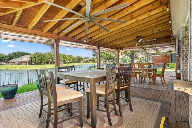 Building Photo - 25218 Lockspur Dr