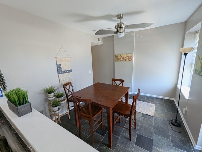 Building Photo - Fully Furnished Shaw Sanctuary
