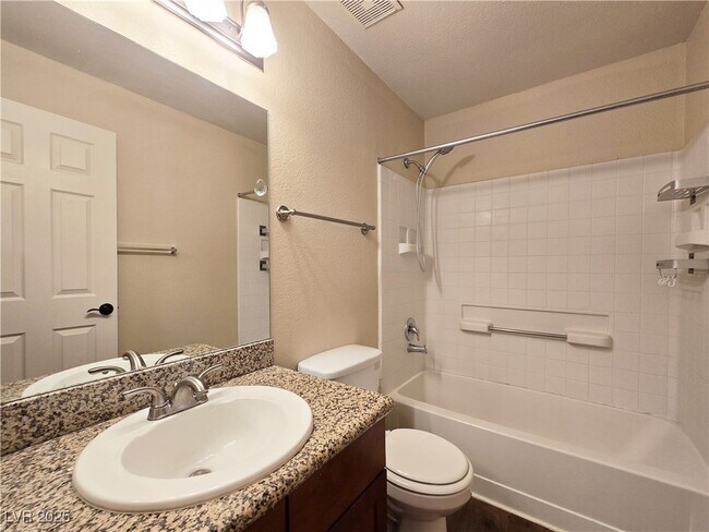 Building Photo - 2750 S Durango Dr