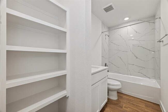 Building Photo - 5927 Orchid Crst Ln