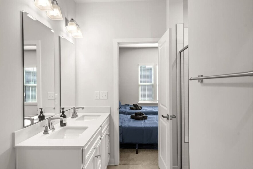 Building Photo - 3117 Coquina Ln