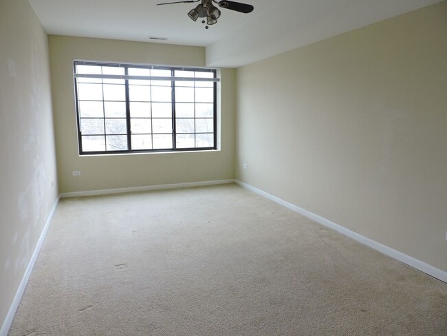 Building Photo - 8255 Skokie Blvd