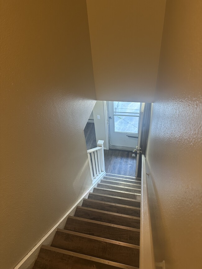 Building Photo - 4885 Basswood Dr