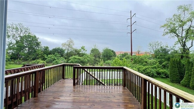 Building Photo - 254 Milkweed Dr