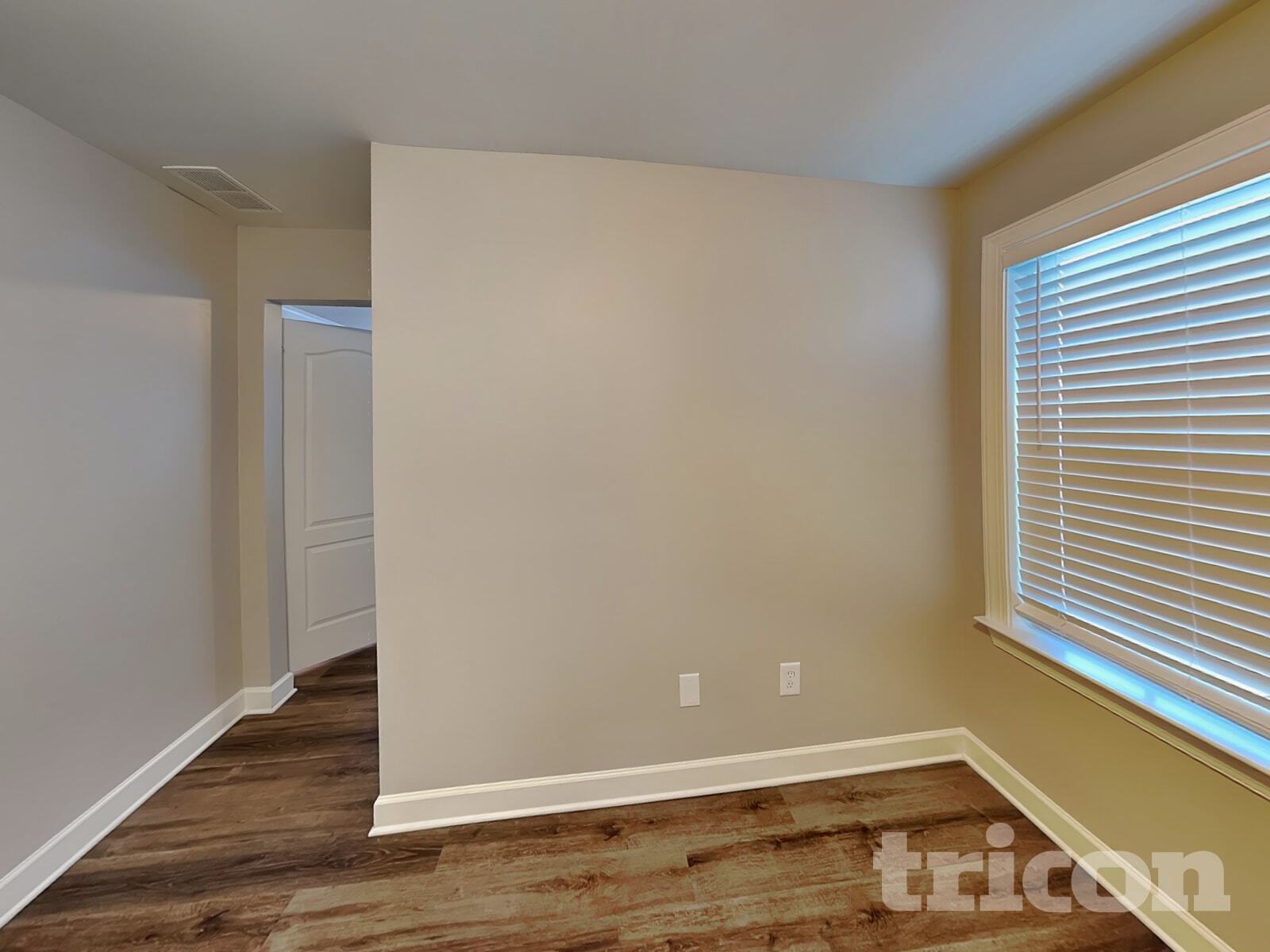 Building Photo - 1716 Great Rd