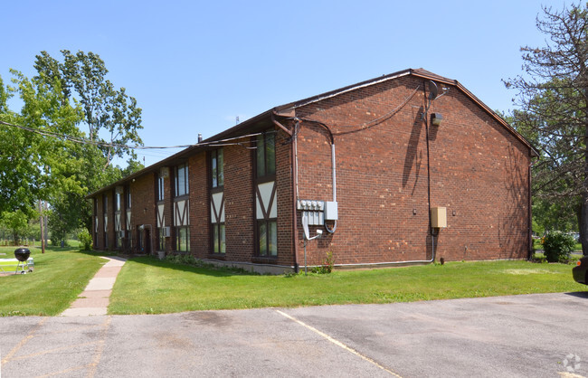 The Tudor Heights Apartments - Tudor Heights Apartments