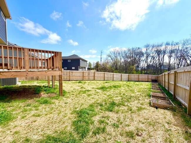 Building Photo - 2662 Scott Dr