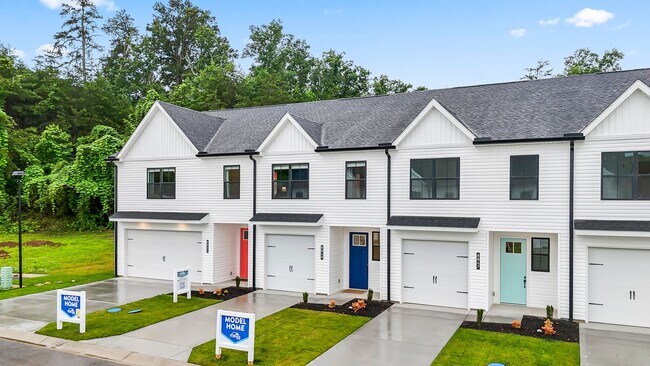 Primary Photo - Now Offering ONE-MONTH FREE Move-in Credit...