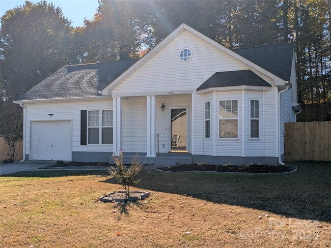 Building Photo - 152 Everett Park Dr