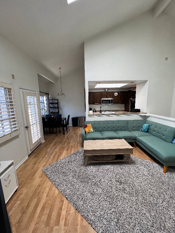 Building Photo - 4862 Santa Cruz Ave