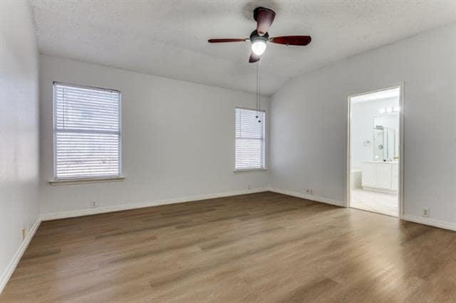 Building Photo - 8440 Orleans Ln