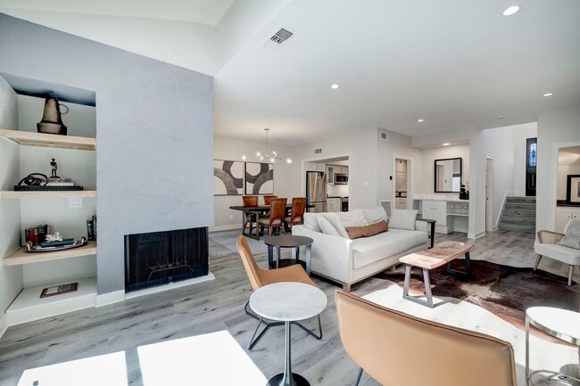 Building Photo - 12625 Memorial Dr