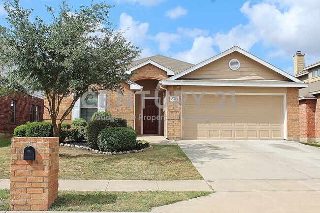 Primary Photo - Lovely 3/2/2 in N. Fort Worth For Rent!