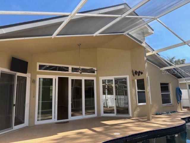 Building Photo - 736 Sunflower Dr