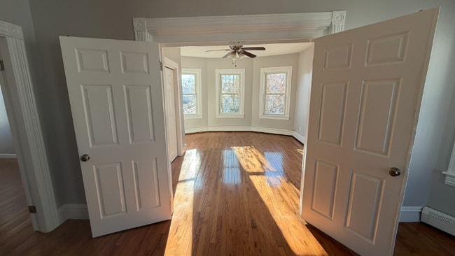 Building Photo - 188 Division St