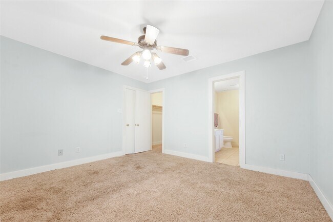 Building Photo - 18903 Atasca Oaks Dr