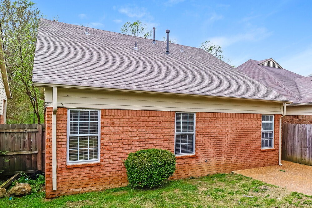 Building Photo - 2692 Bending Elm Dr