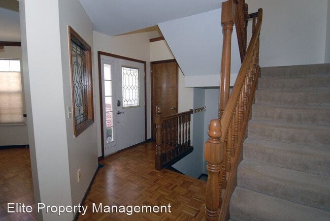 Building Photo - 3 br, 2 bath House - 445 Meramec Way