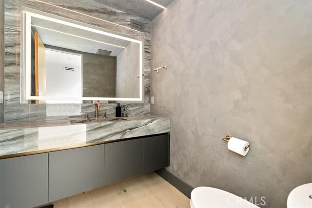 Building Photo - 5347 Natick Ave