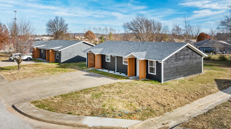Building Photo - 403 Trailside Ter