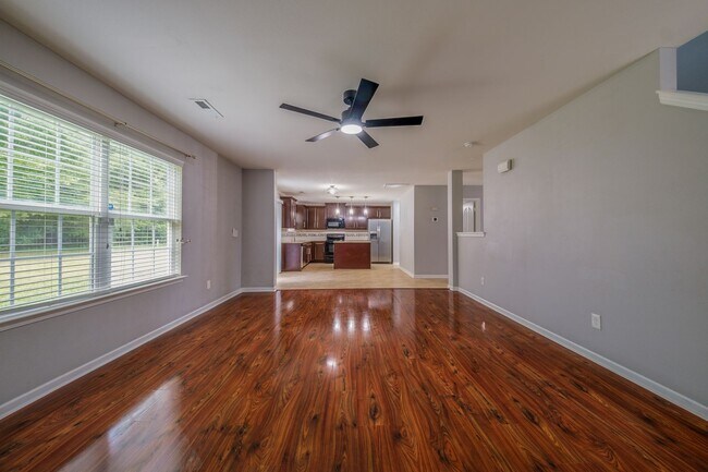 Building Photo - 1301 Waldridge Ct