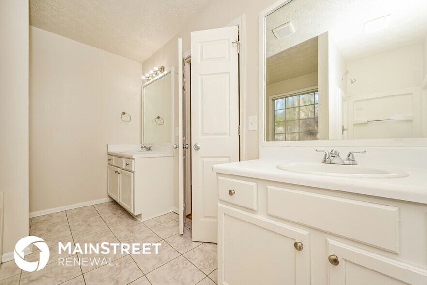 Building Photo - 3865 Cress Way Dr