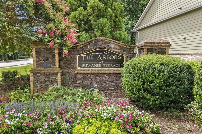 Building Photo - 386 Creek Manor Way