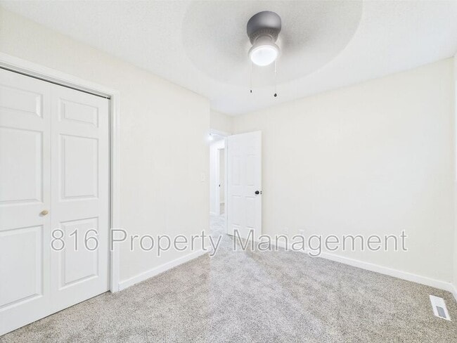 Building Photo - 7804 E 51st St