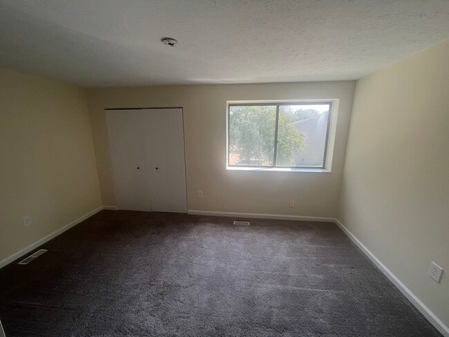 Building Photo - 38365 North Ln