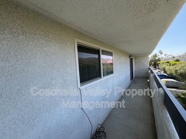 Building Photo - 1950 S Palm Canyon Dr