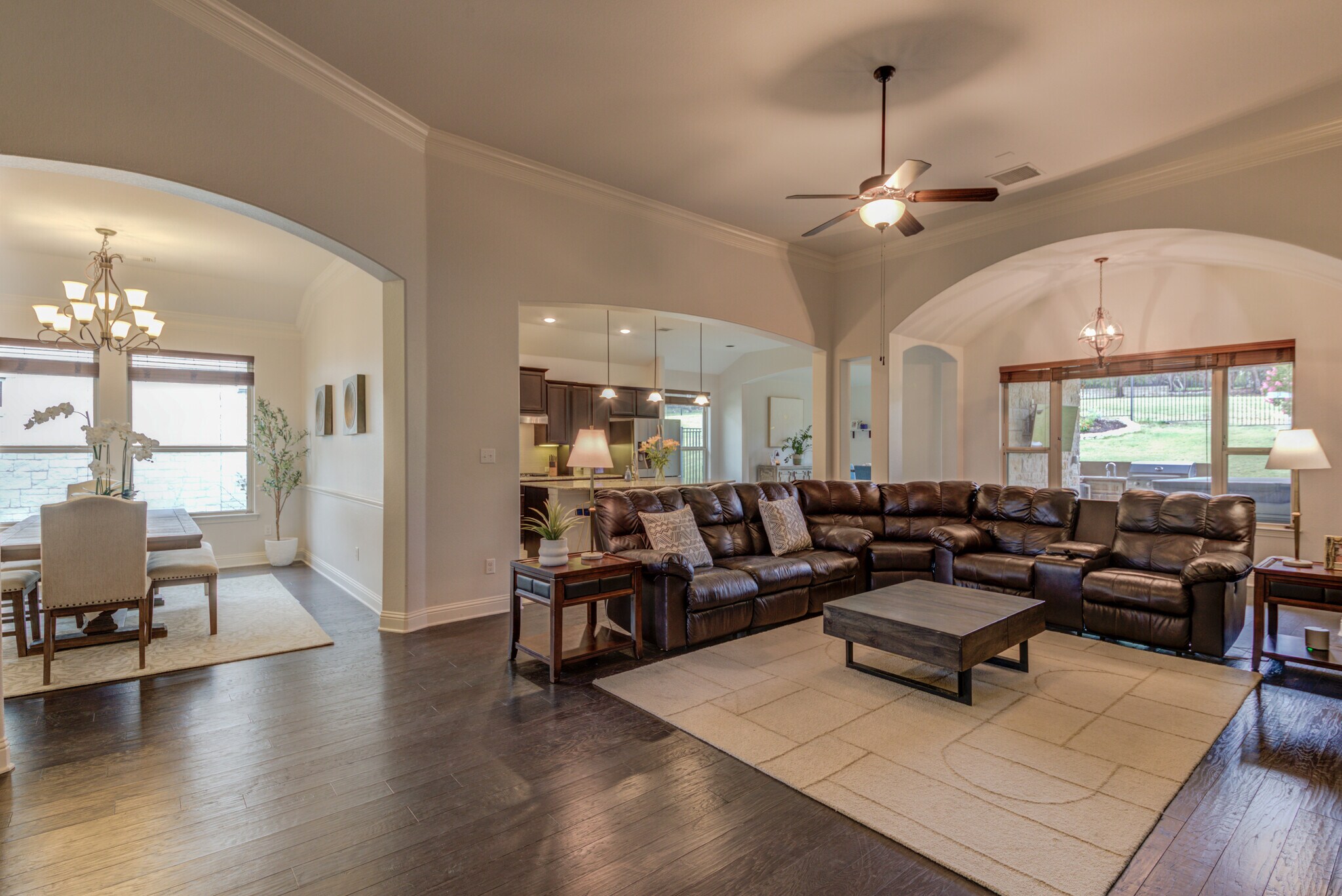 Building Photo - 308 Enchanted Hilltop Way