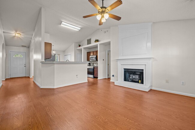 Building Photo - Charming 3-Bedroom Brick Ranch in Raleigh ...