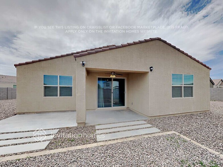 Building Photo - 518 W Magena Dr