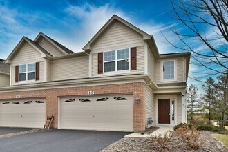 Building Photo - 147 Birch Ln