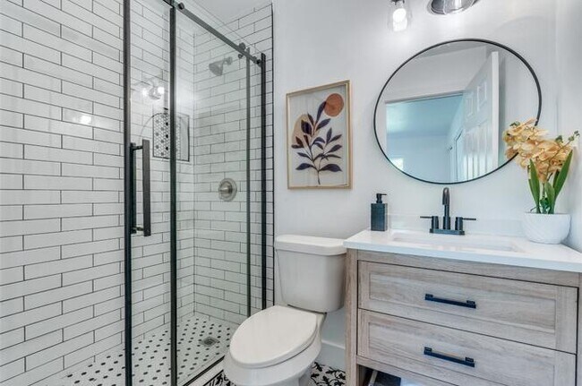 Building Photo - 9412 Quail Meadow Dr
