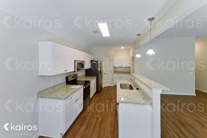 Building Photo - 421 McGriff St