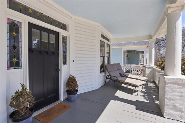 Building Photo - 1212 Merlin Ave SE