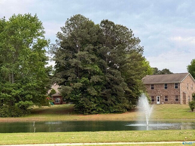 Building Photo - 108 Blackwood Dr NW